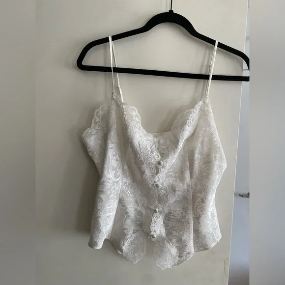 Victoria secrets slip lace top - Picture 4 of 7